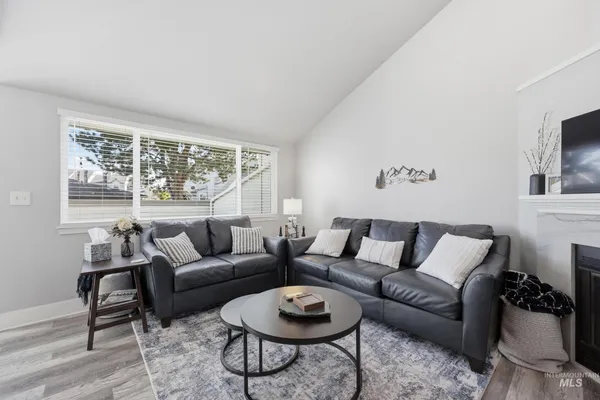 $345,000 | 8453 West Cascade Lane, Boise, ID 83704