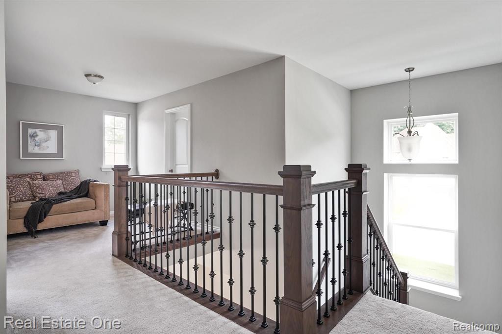 3856 Somerset Circle Rochester Hills, MI 48309 - Photo 12 of 27