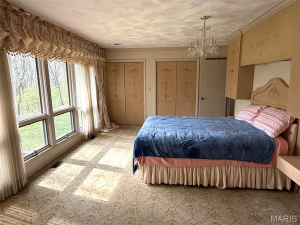 $725,000 | 17466 Lageman Lane, Brighton, IL 62012