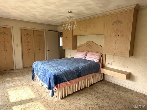 $725,000 | 17466 Lageman Lane, Brighton, IL 62012