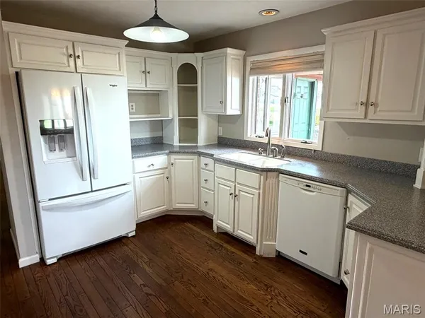 $725,000 | 17466 Lageman Lane, Brighton, IL 62012