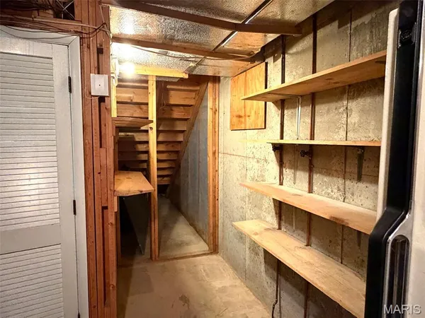 $725,000 | 17466 Lageman Lane, Brighton, IL 62012