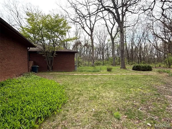 $725,000 | 17466 Lageman Lane, Brighton, IL 62012