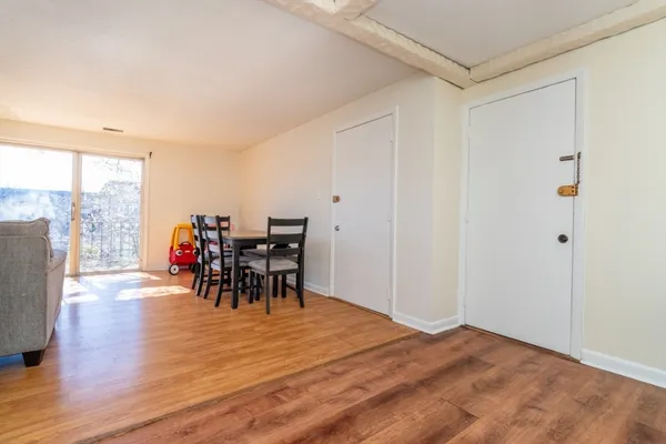 $250,000 | 100 Oak Lane, Unit 12, Brockton, MA 02301