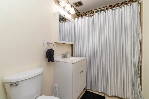 $250,000 | 100 Oak Lane, Unit 12, Brockton, MA 02301