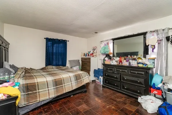 $250,000 | 100 Oak Lane, Unit 12, Brockton, MA 02301