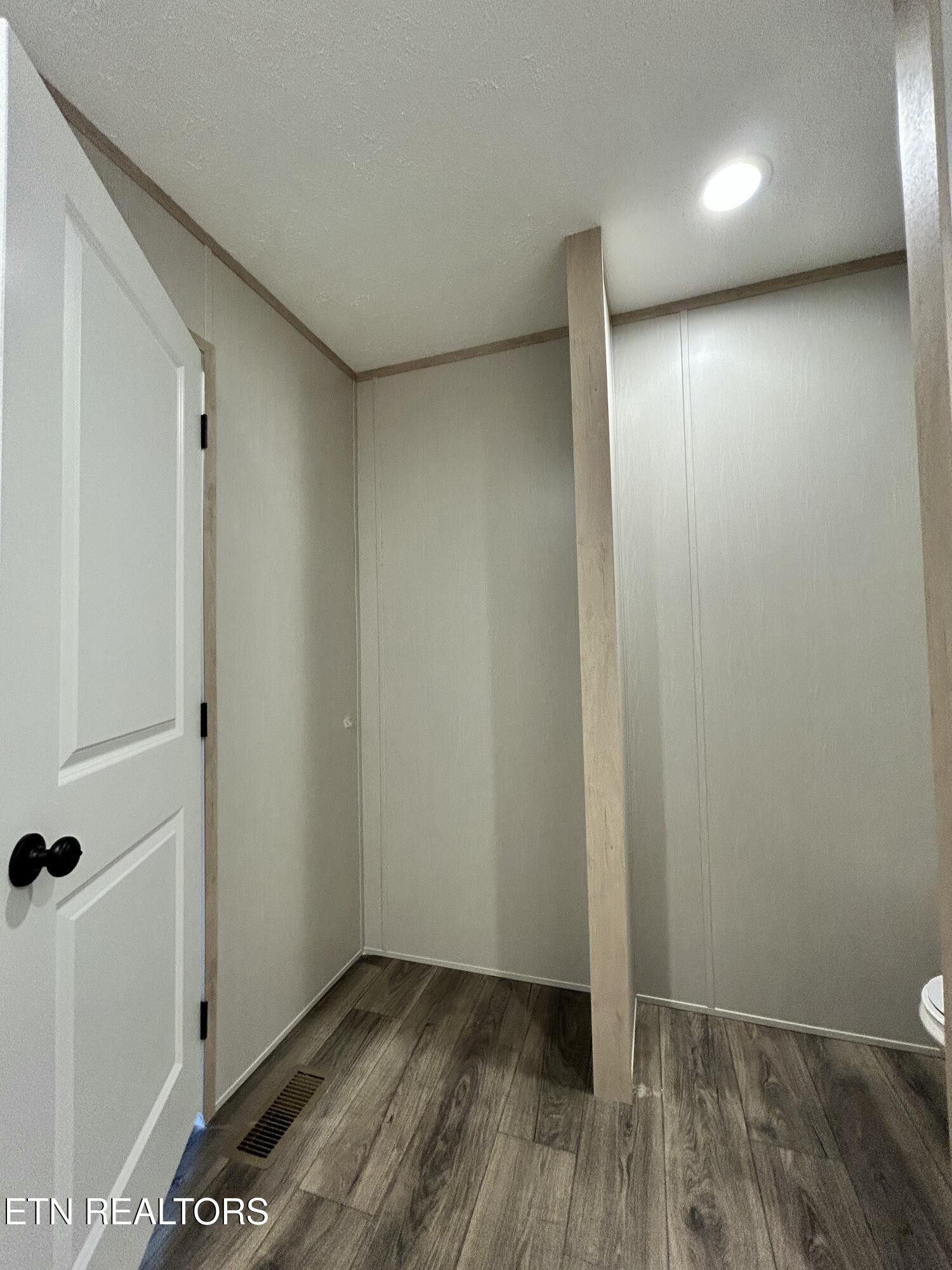 492 Foster Road Lenoir City, TN 37771 - Photo 31 of 42 Gallery Image 31