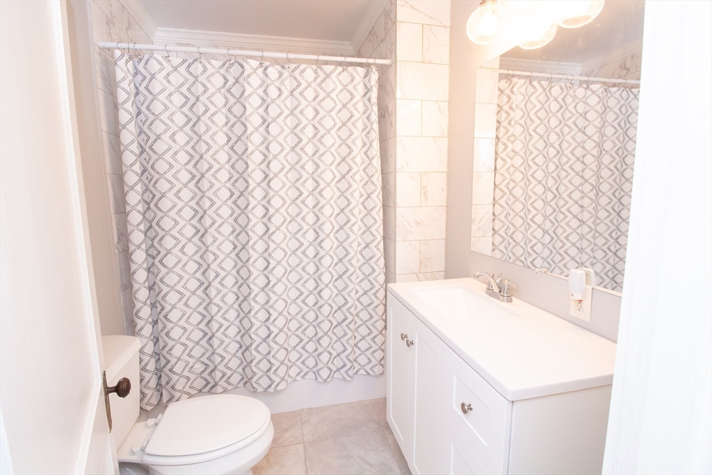 559 County Road Rochester, MA 02576 - Photo 17 of 28
