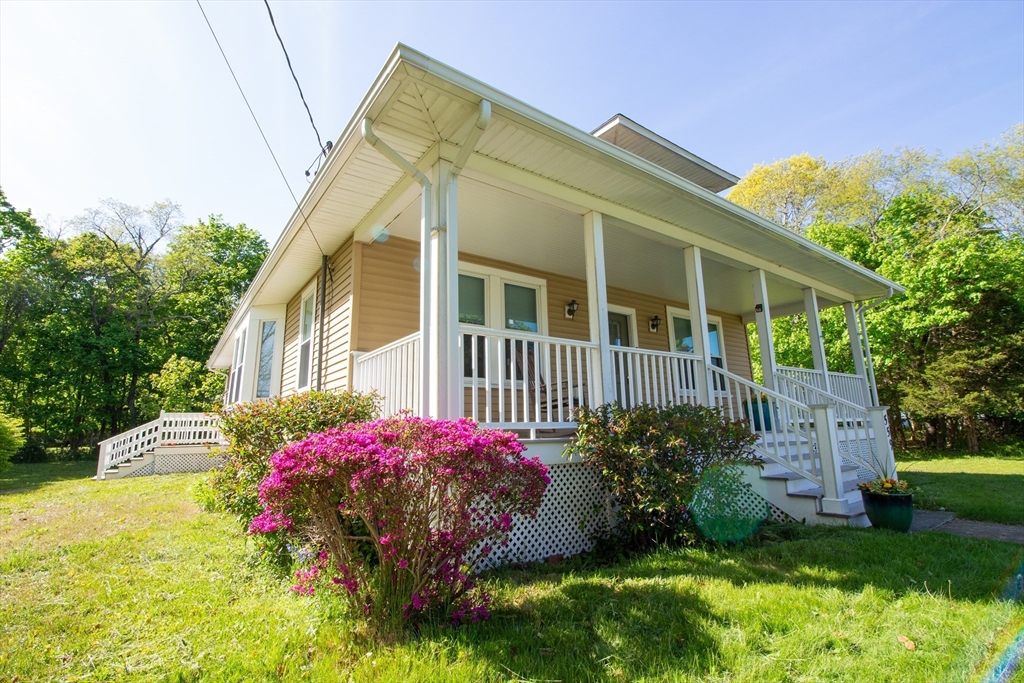 559 County Road Rochester, MA 02576 - Photo 27 of 28