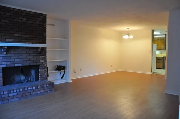 $1,200 | 1886 Nicklaus Court, Unit D, Tallahassee, FL 32301