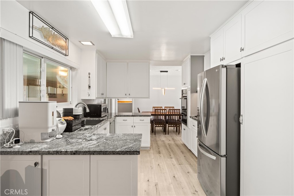 15103 Kinai Road Apple Valley, CA 92307 - Photo 14 of 38