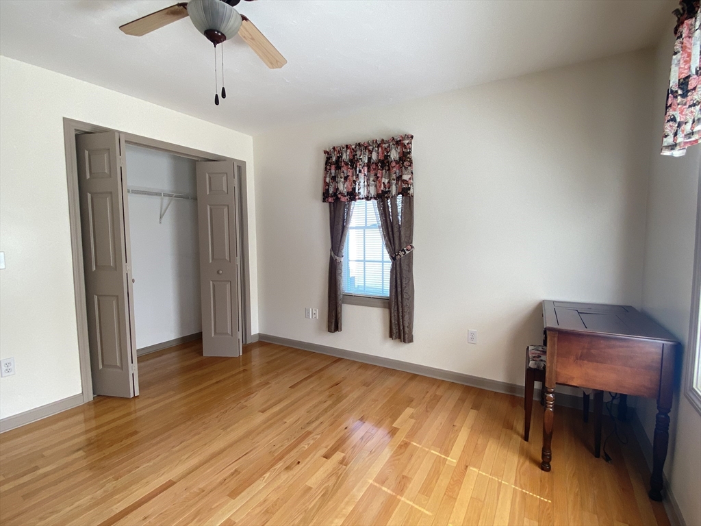 4 Mary's Way, Unit 4 Lakeville, MA 02347 - Photo 9 of 12