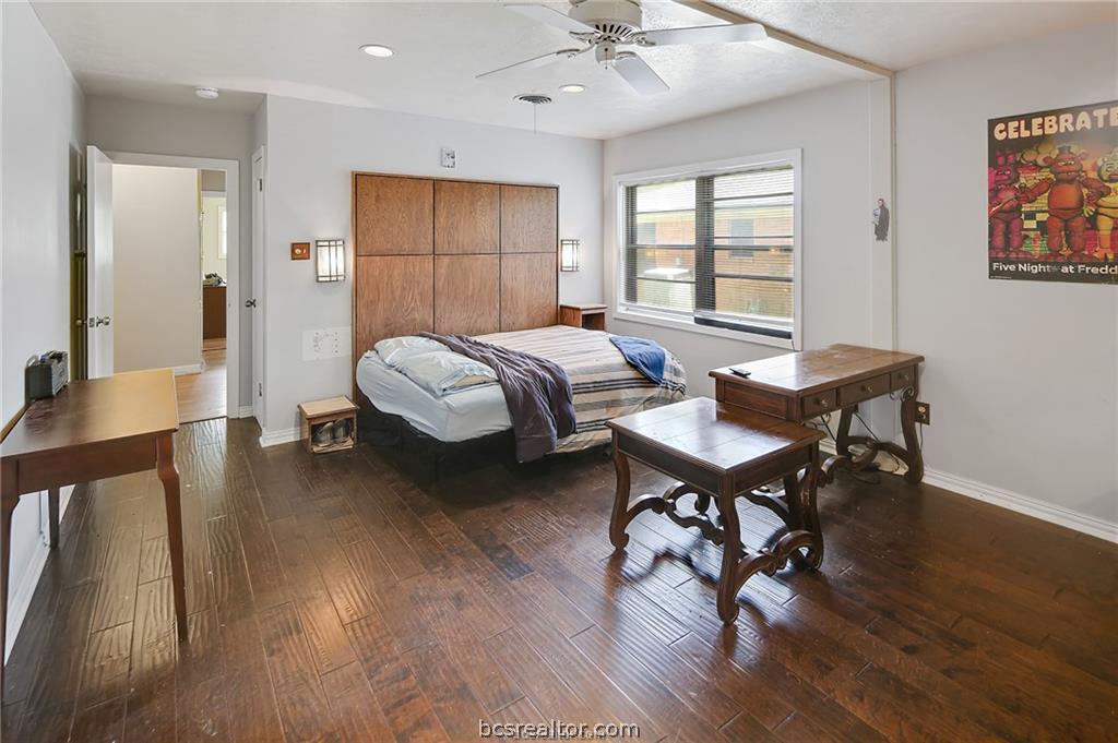 305 West Brookside Drive Bryan, TX 77801 - Photo 24 of 43