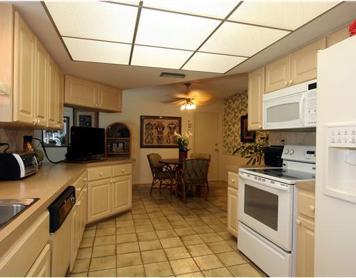 2530 Spanish River Road Boca Raton, FL 33432 - Photo 10 of 25 Additional Photo