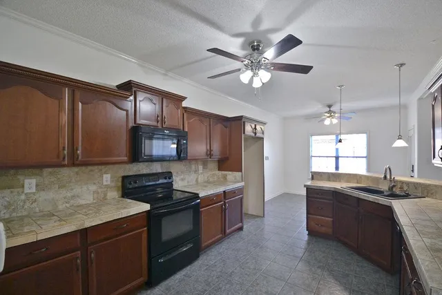 $430,000 | 210 Duncan Drive, Atoka, TN 38004