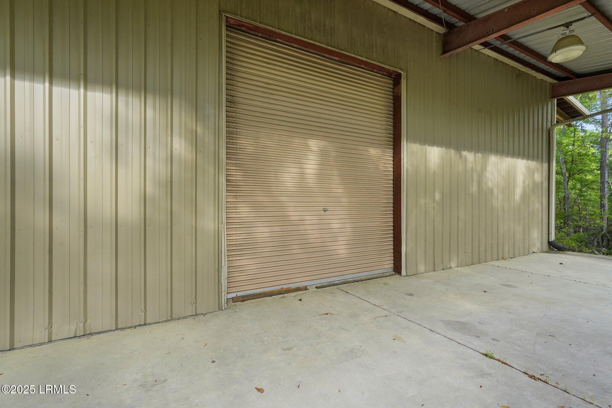 140 State Rd S-7-594 Beaufort, SC 29906 - Photo 9 of 24 14-web-or-mls-DSC09593