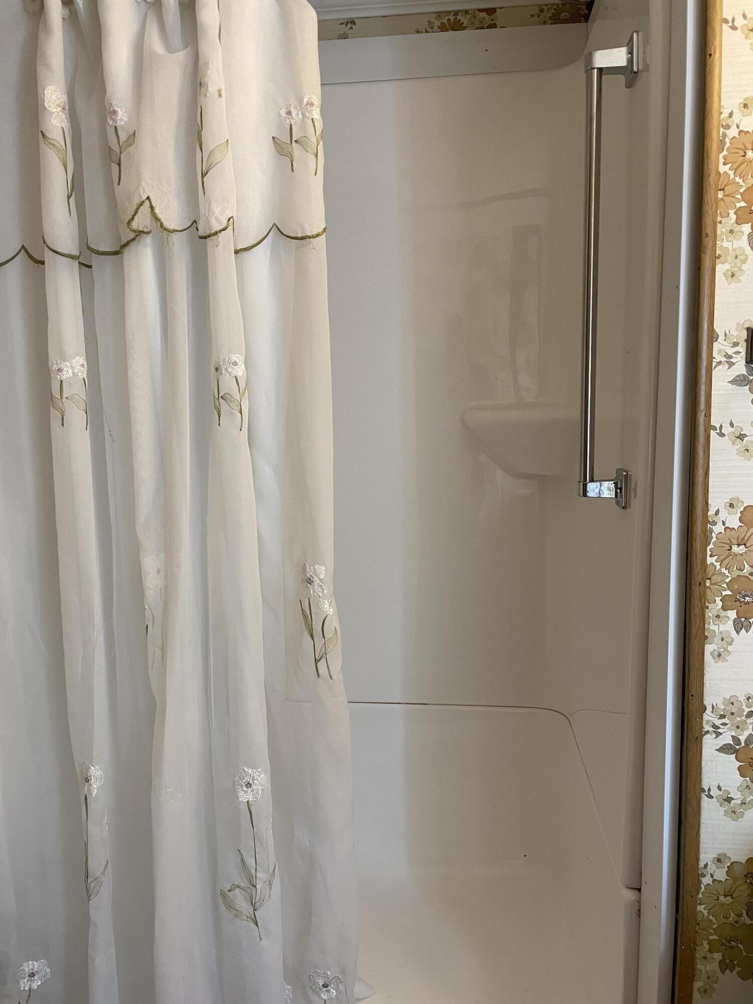 32 Hapgood Road Harrison, ME 04040 - Photo 21 of 37 Bathroom