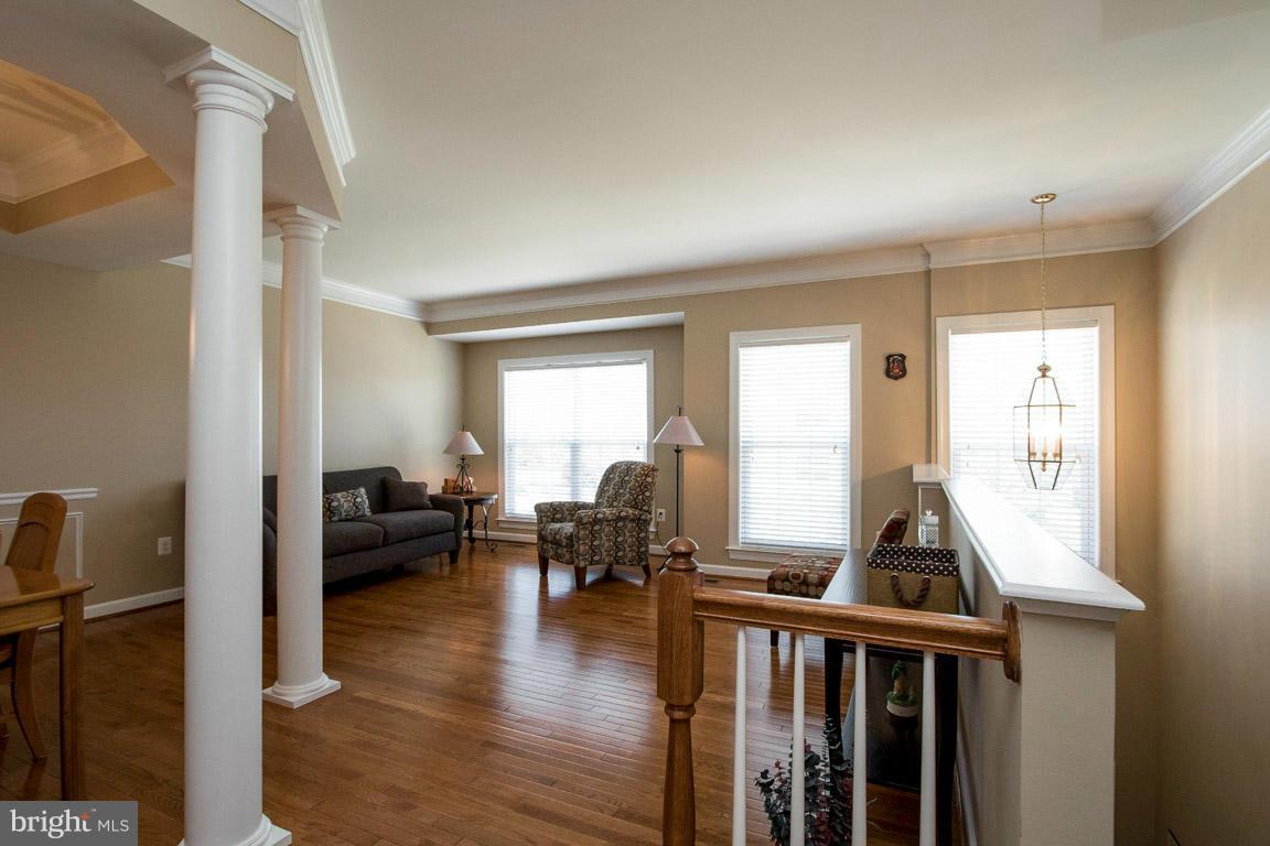 9120 Furey Road Lorton, VA 22079 - Photo 7 of 25 Living Room wide and open
