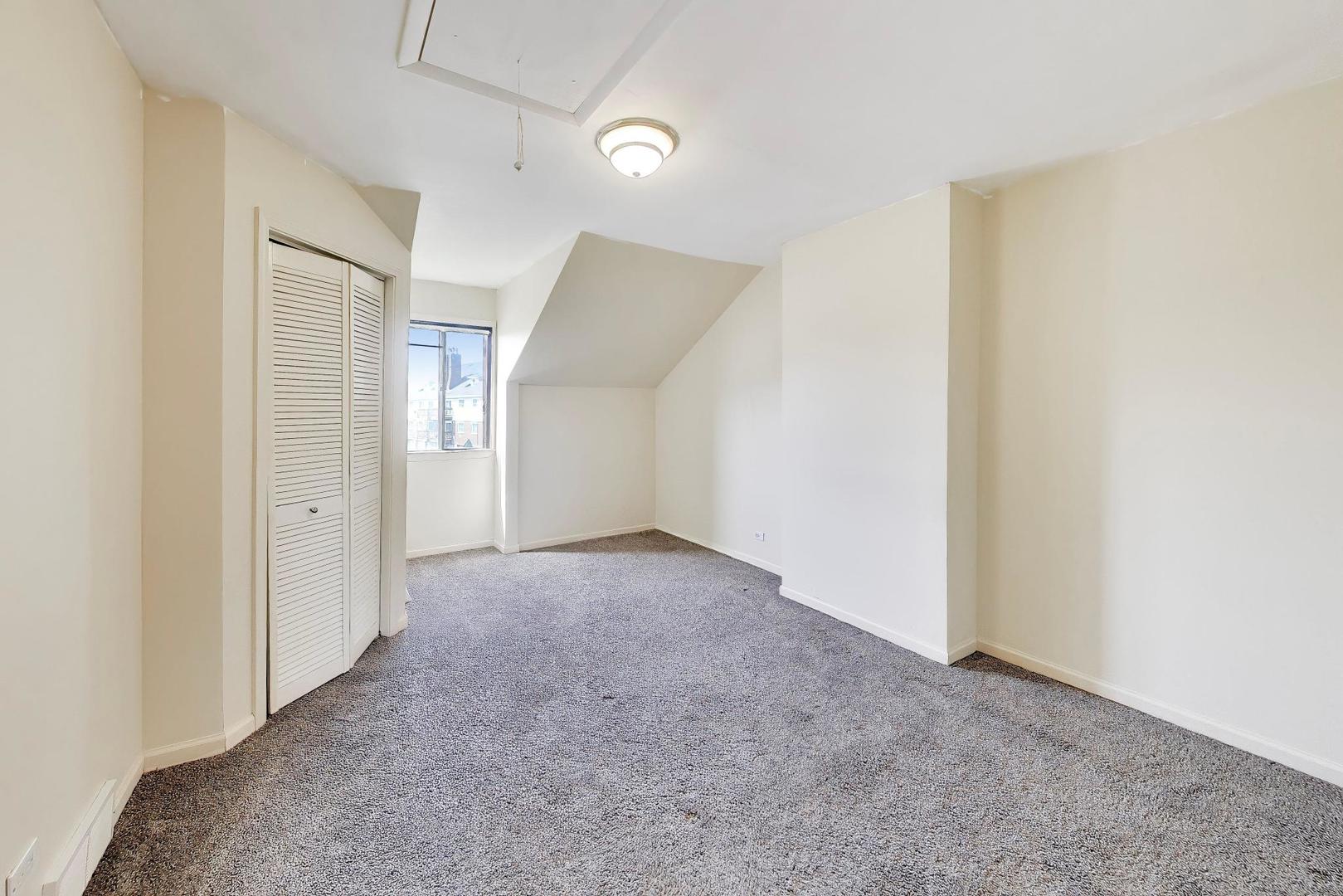 828 Village Quarter Road, Unit A West Dundee, IL 60118 - Photo 9 of 19