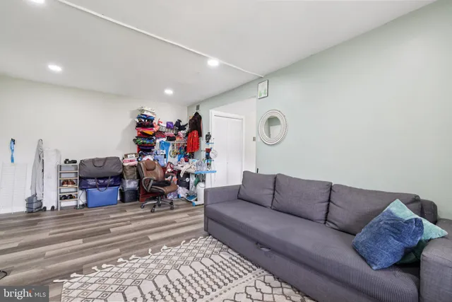 $140,000 | 7969 Riggs Road, Unit 9, Hyattsville, MD 20783