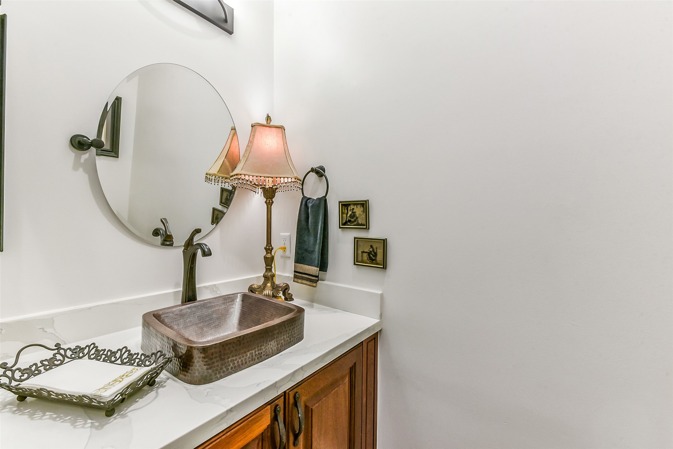 1202 Walton Street Houston, TX 77009 - Photo 32 of 46