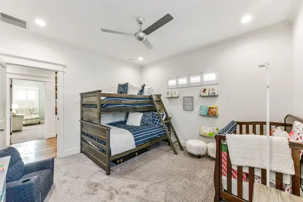 $929,999 | 1202 Walton Street, Houston, TX 77009