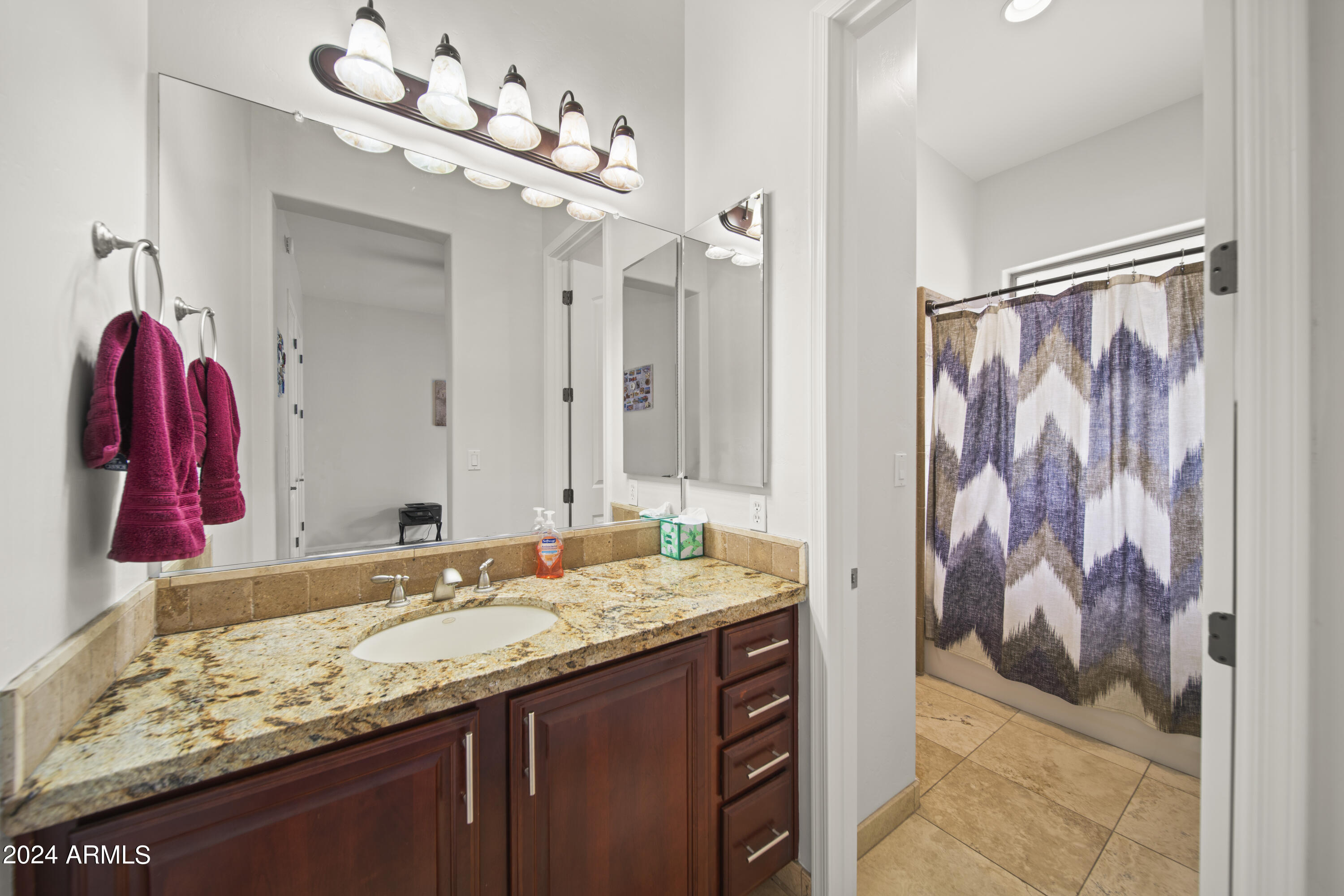 12 East Irvine Road Phoenix, AZ 85086 - Photo 60 of 81 Bdm 3 Vanity