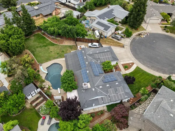 $539,000 | 1524 Burl Avenue, Clovis, CA 93611