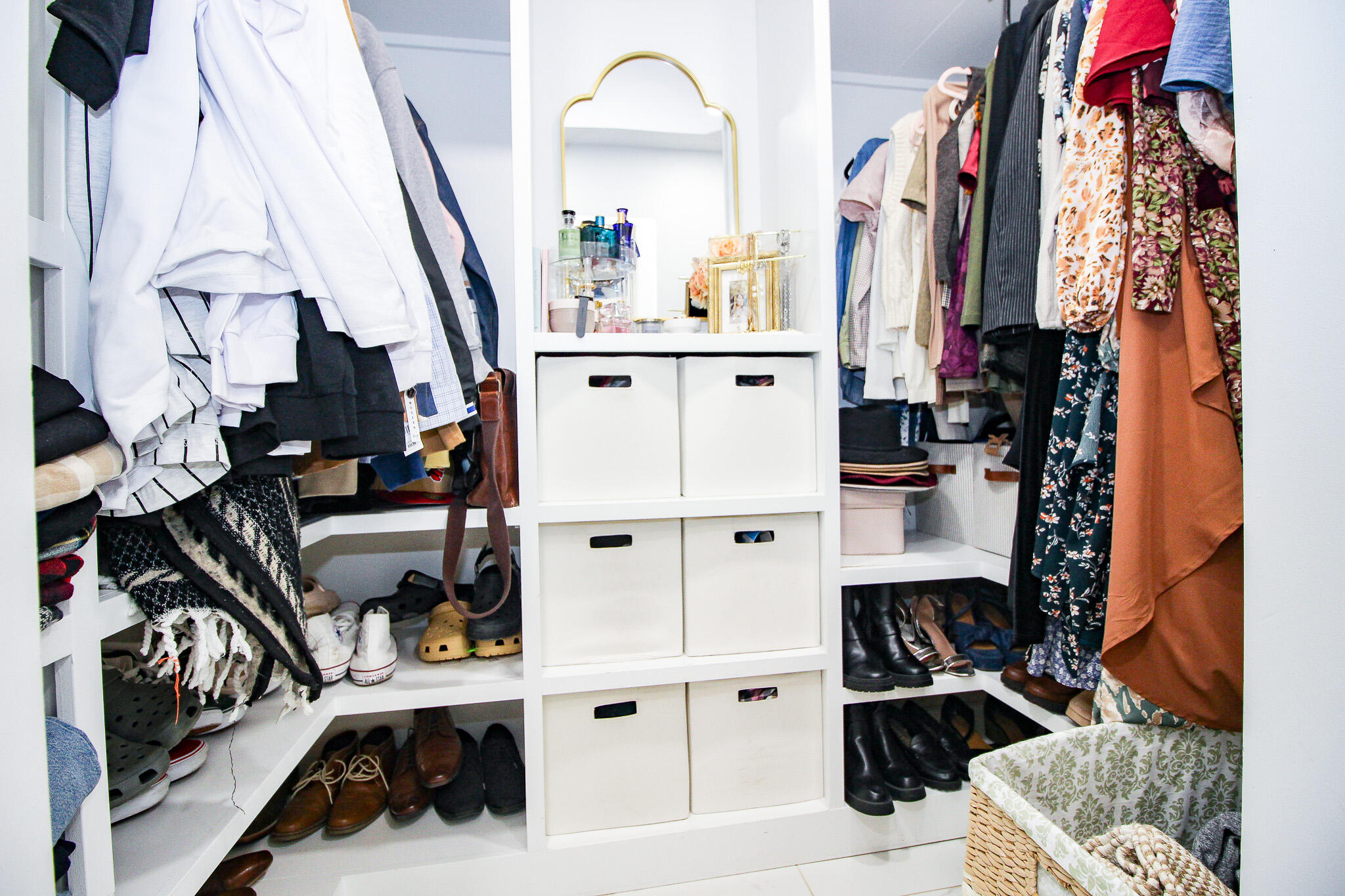 10791 North 1000 West Demotte, IN 46310 - Photo 20 of 55 a view of walk in closet with clothes and shoes