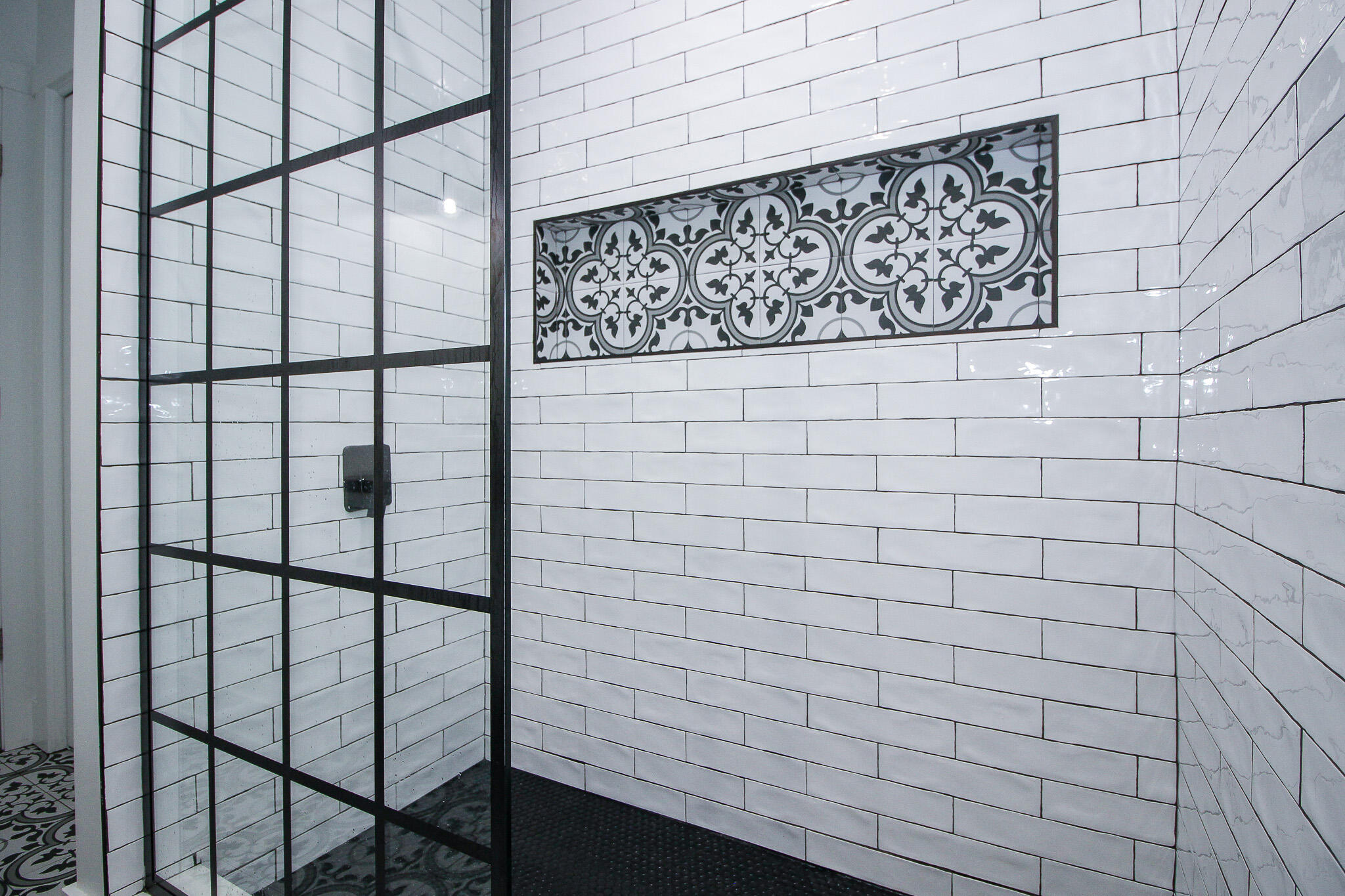 10791 North 1000 West Demotte, IN 46310 - Photo 25 of 55 a bathroom with a shower