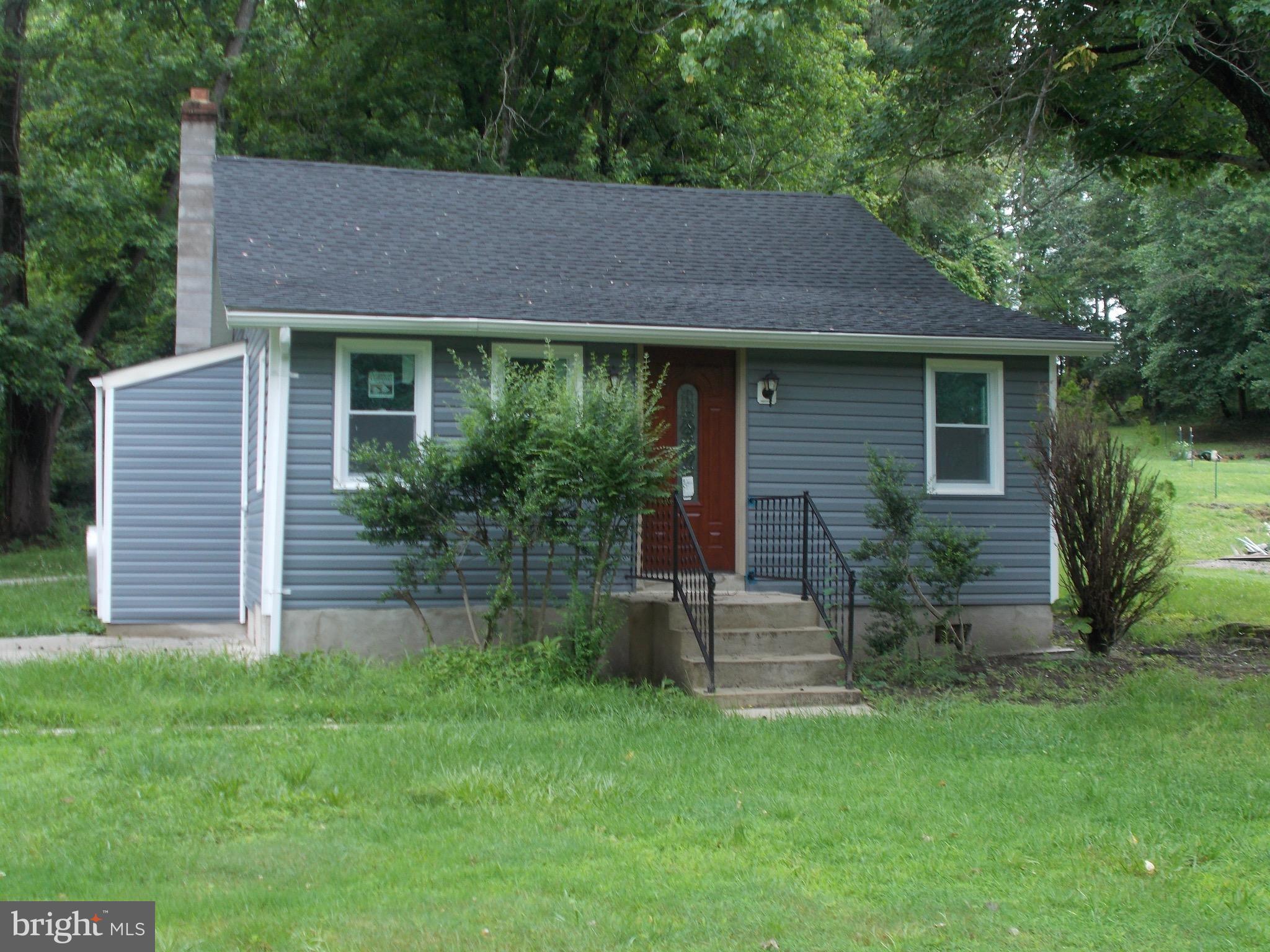 400 Mill Swamp Road Edgewater, MD 21037 - Photo 1 of 32 Front view