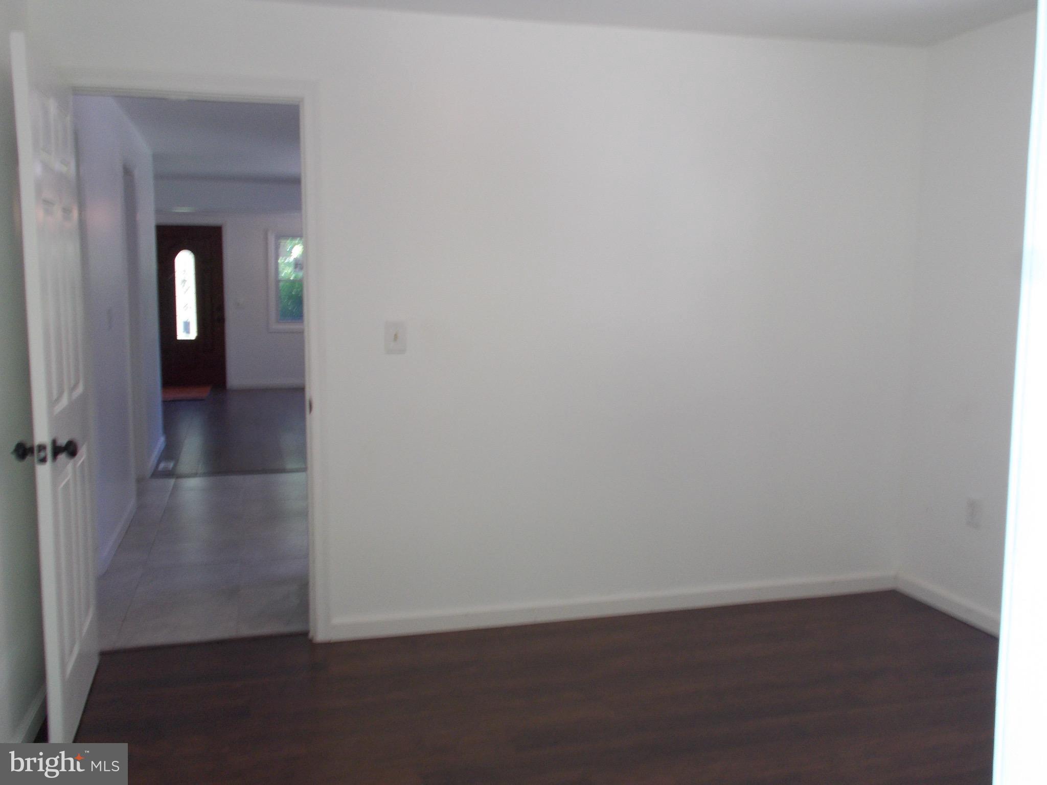 400 Mill Swamp Road Edgewater, MD 21037 - Photo 30 of 32 Back room - Interior