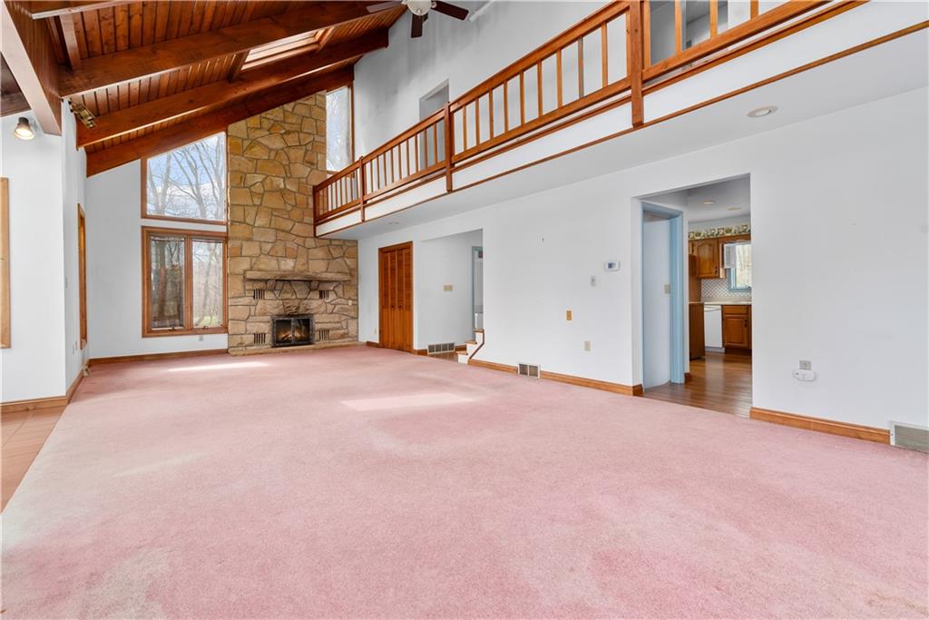 135 Morgan Road Butler, PA 16002 - Photo 3 of 32