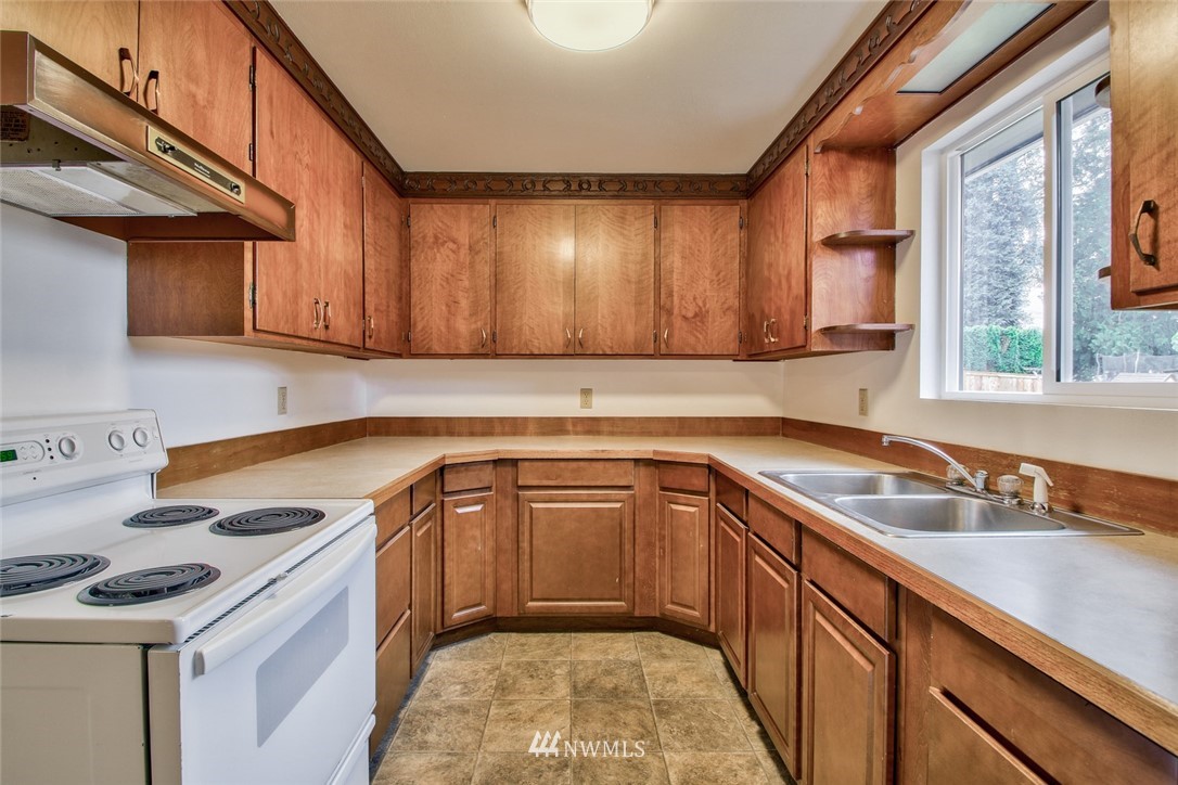 9448 Claybrook Road Sedro-Woolley, WA 98284 - Photo 4 of 19 Gallery Image 4