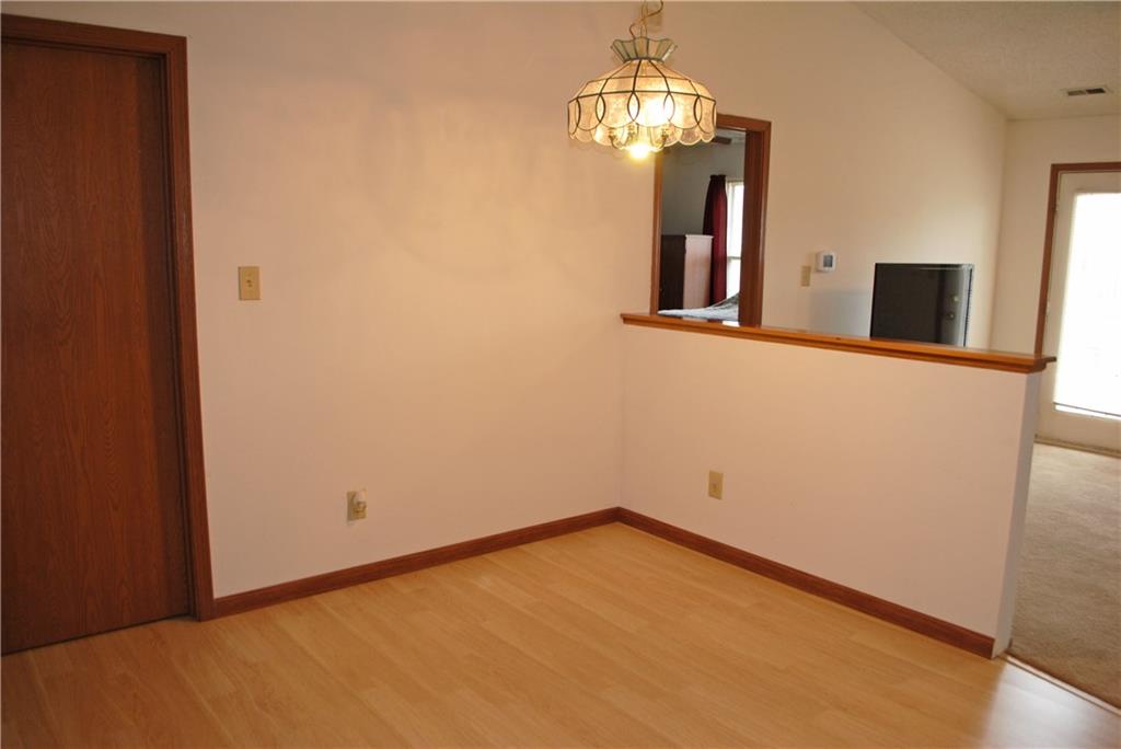 5343 Milhouse Road Indianapolis, IN 46221 - Photo 8 of 21