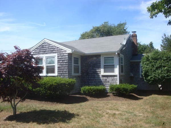 33 Canal View Road Bourne, MA 02532 - Photo 3 of 27