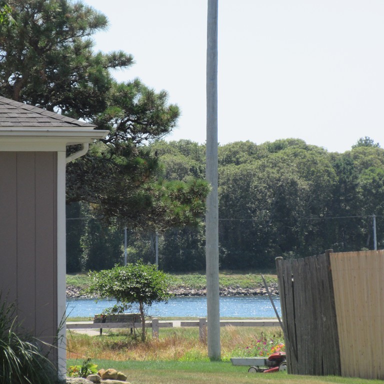 33 Canal View Road Bourne, MA 02532 - Photo 4 of 27