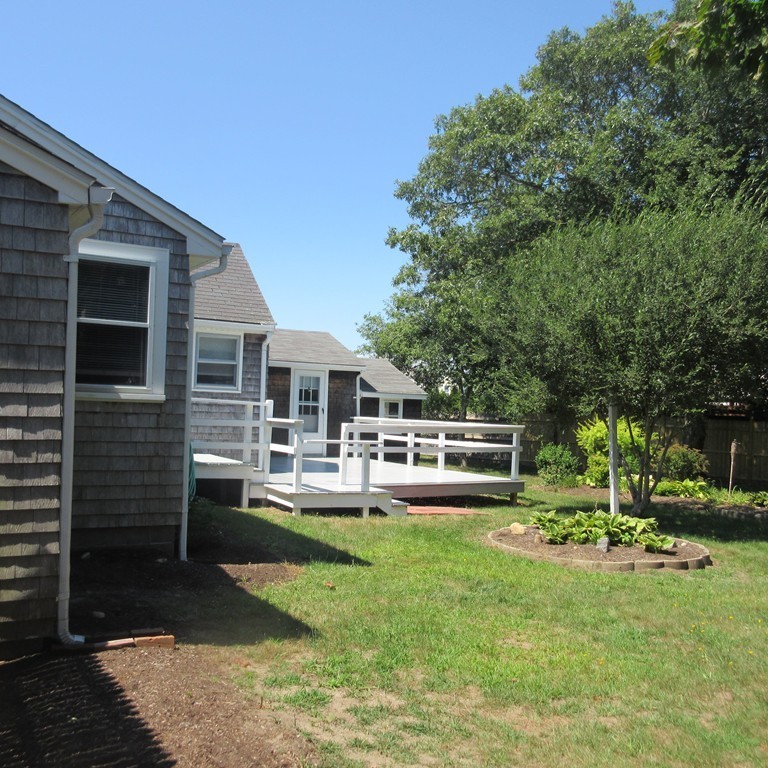 33 Canal View Road Bourne, MA 02532 - Photo 6 of 27