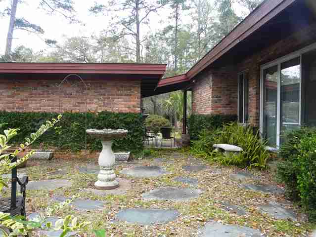 1102 Waverly Road, Unit 2 Tallahassee, FL 32312 - Photo 3 of 24 Gallery Image 3