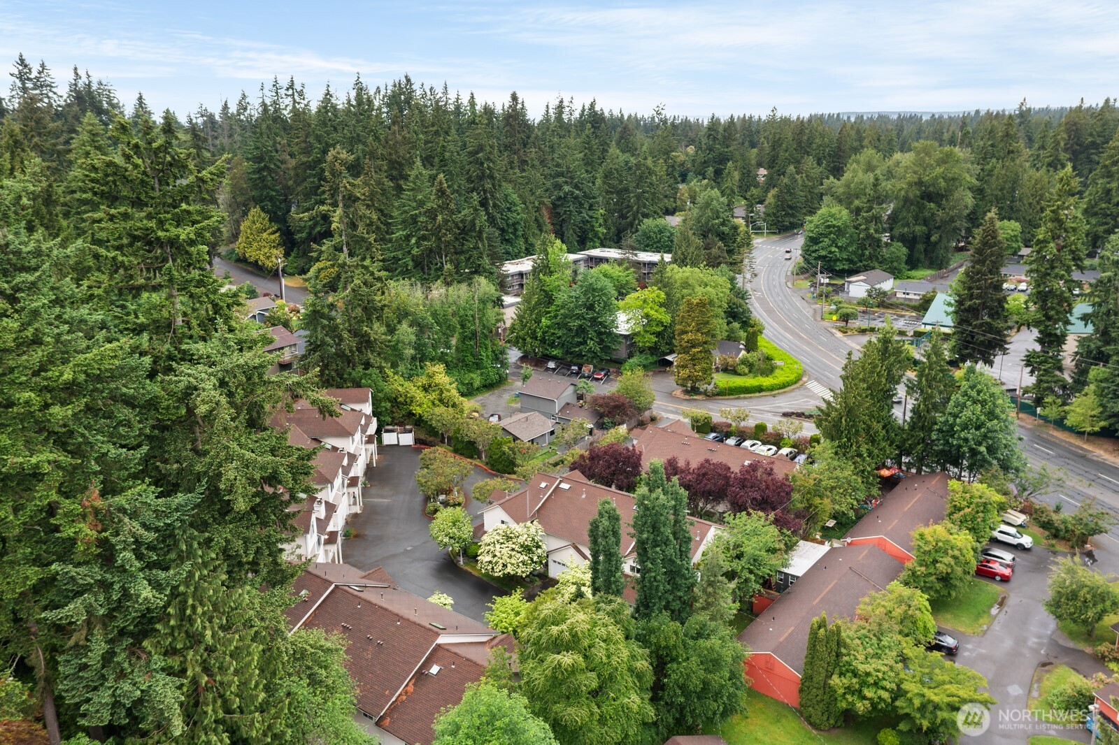 8828 238th Street Southwest, Unit D1 Edmonds, WA 98026 - Photo 37 of 40
