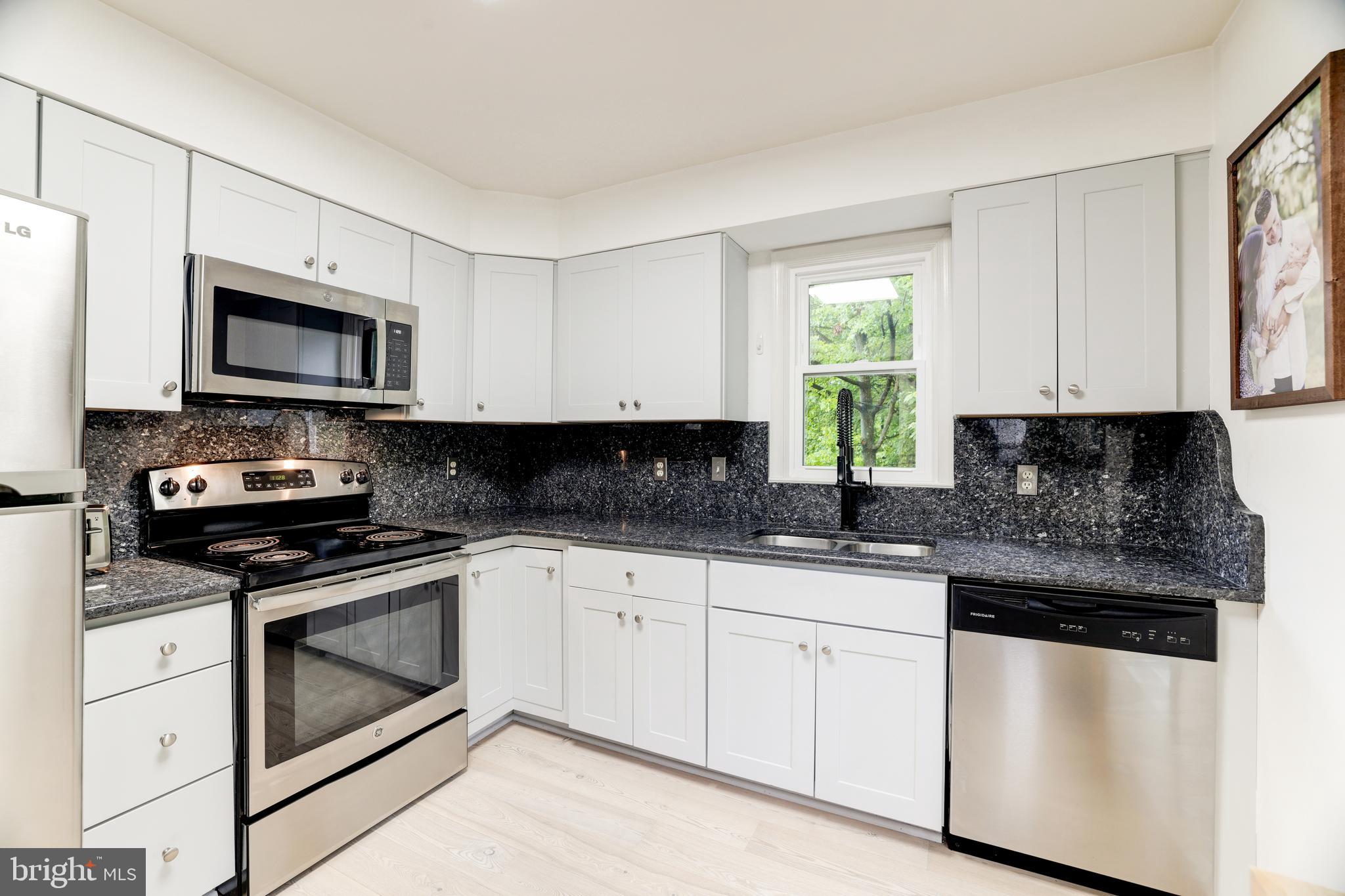 1425 Church Hill Place, Unit 1425 Reston, VA 20194 - Photo 8 of 33