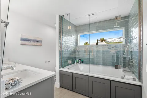 $1,900,000 | 2395 Brookside Way, Indialantic, FL 32903