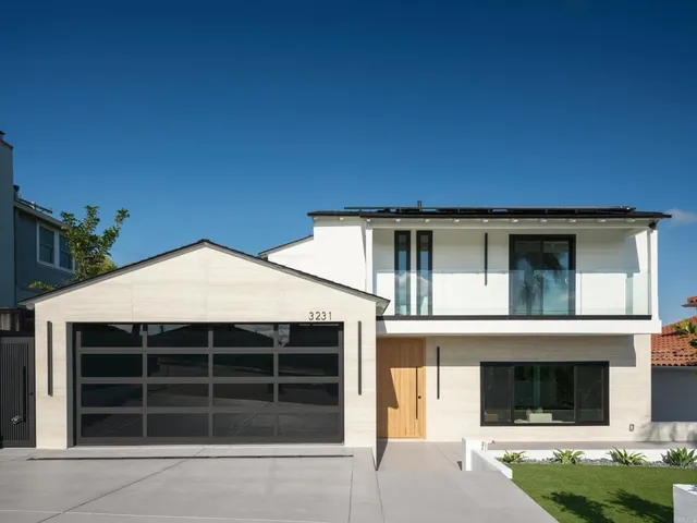 $2,399,999 | 3231 Hawk Street, San Diego, CA 92103