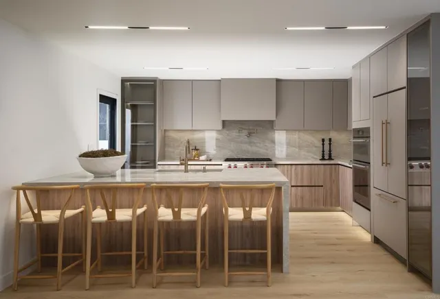 $2,399,999 | 3231 Hawk Street, San Diego, CA 92103