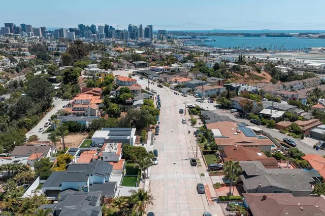 $2,399,999 | 3231 Hawk Street, San Diego, CA 92103