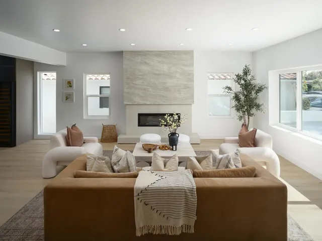 $2,399,999 | 3231 Hawk Street, San Diego, CA 92103