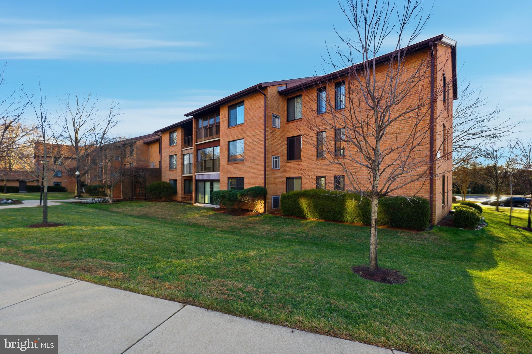 15201 Elkridge Way, Unit 932E Silver Spring, MD 20906 - Photo 4 of 41
