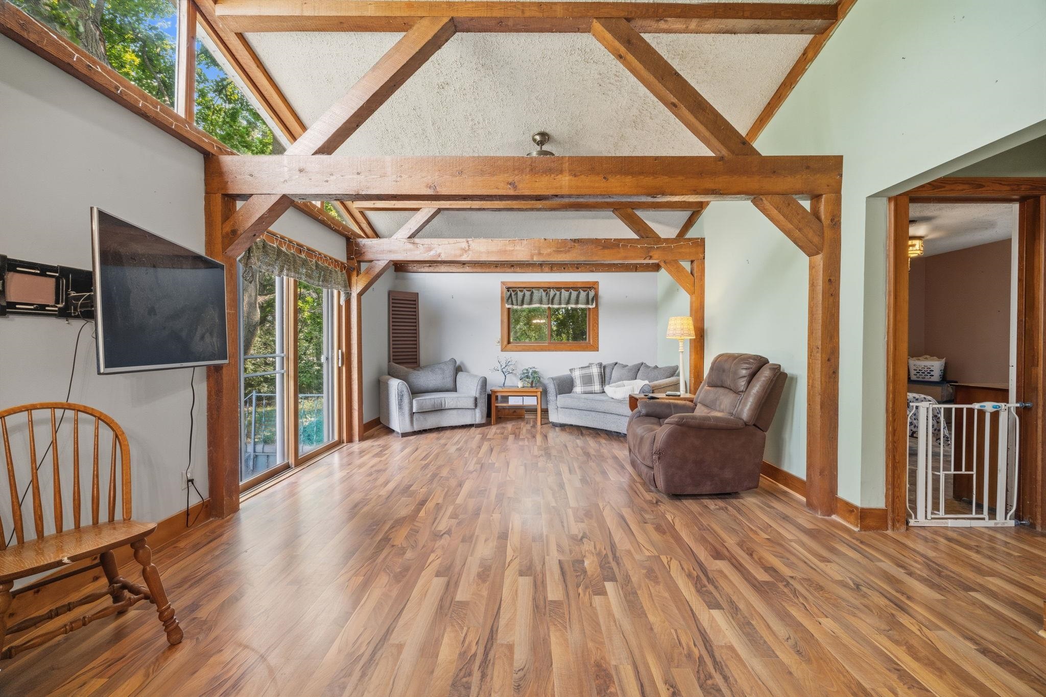N1360 Deer Path Road Fort Atkinson, WI 53538 - Photo 3 of 47 Gallery Image 3