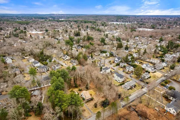 $2,200,000 | 53 Elmwood Road, Wellesley, MA 02481