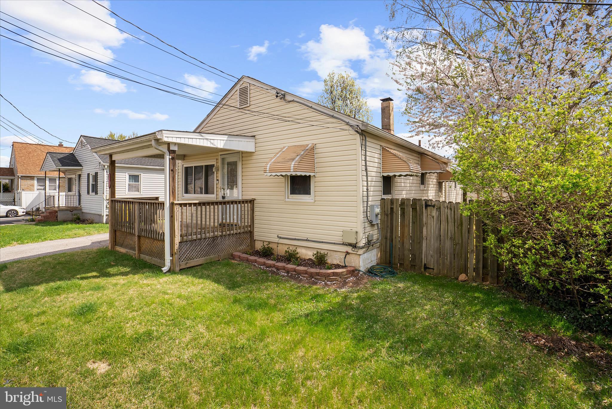 631 Cresswell Road Baltimore, MD 21225 - Photo 4 of 44